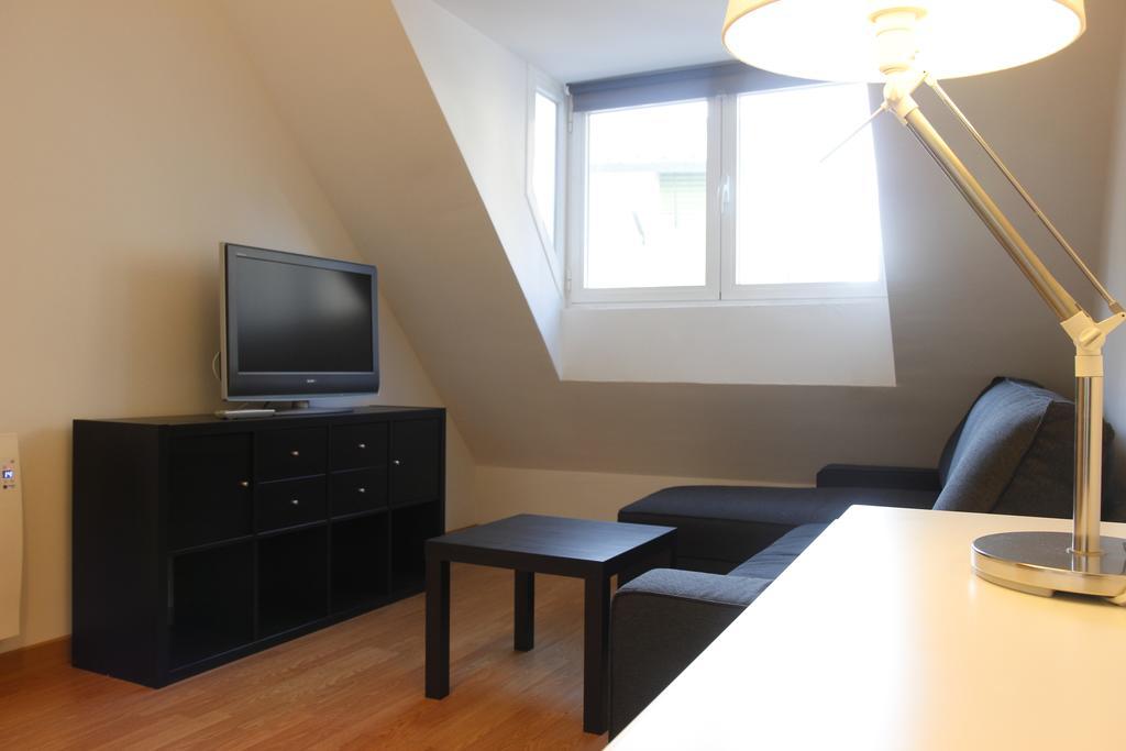 Apartamentos Habitat Zona Media Monachil Exteriör bild