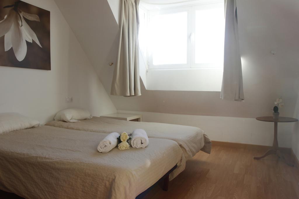 Apartamentos Habitat Zona Media Monachil Exteriör bild
